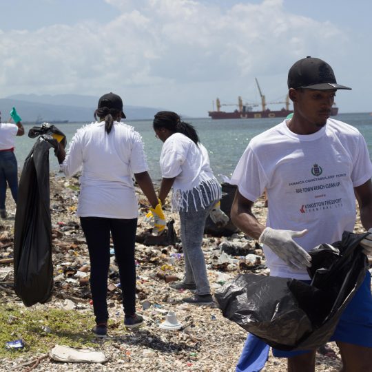 https://www.kftl-jm.com/wp-content/uploads/2015/10/Beach-Clean-Up6-540x540.jpg